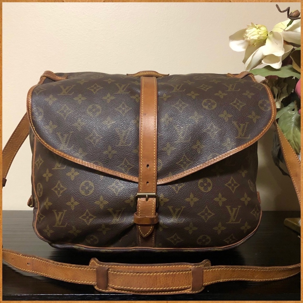 Authentic Louis Vuitton Saumur 35
